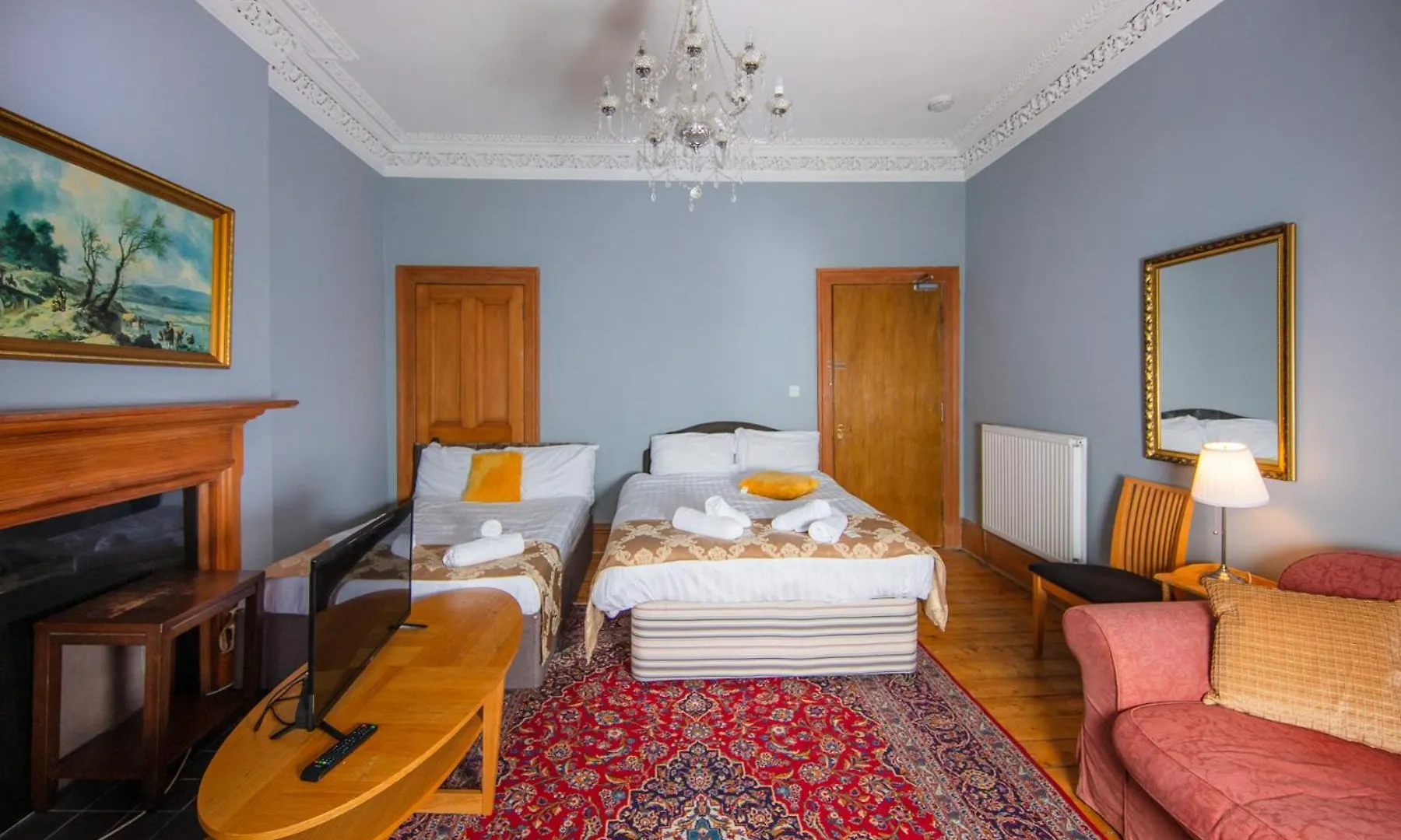 Comfortable, Spacious Edinburgh Retreat, By The Meadows! Apartment United Kingdom